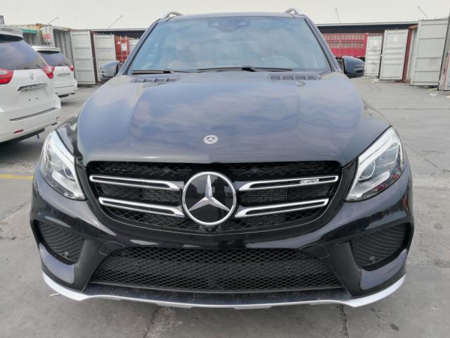 18款奔驰GLE43加版红黑现车详解实拍动力参数点评