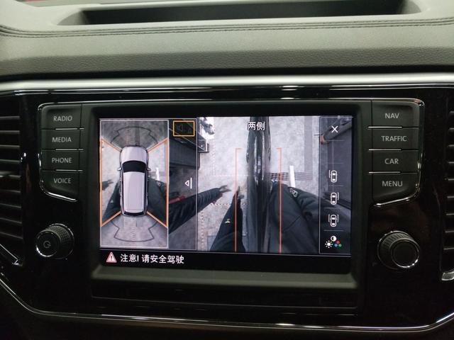 大众坦克途昂530 v6旗舰改装原厂360度全景影像,鸟瞰图效果特帅