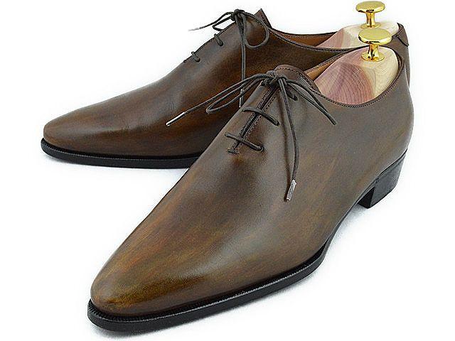 Berluti 伯尔鲁帝/布鲁提-让明星们在餐桌上擦鞋, 也只有它能做得出来 Berluti 伯尔鲁帝/布鲁提-让明星们在餐桌上擦鞋, 也只有它能做得出来