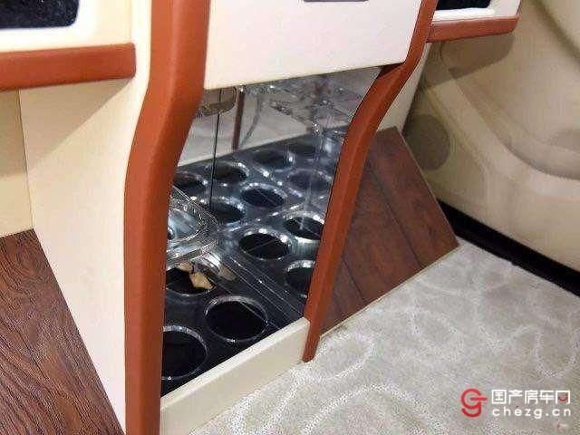 国产房车价格10万左右的商务房车,绝对刷新对