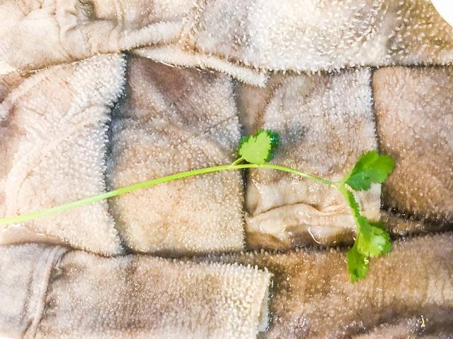 大冬天头上冒汗珠 在成都吃火锅的感觉真好!