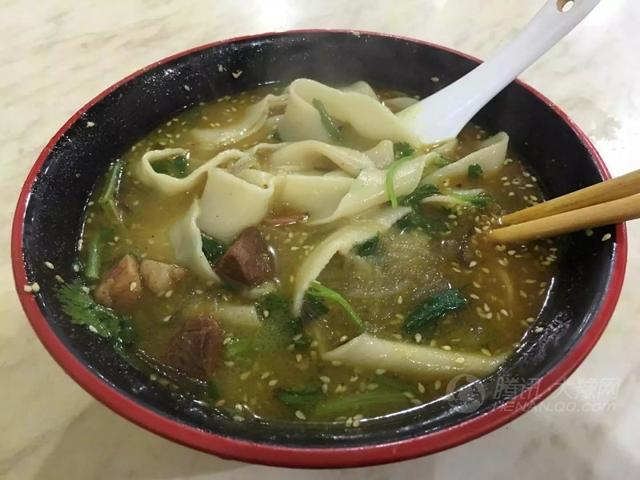 河南郑州的烩面到底哪家好吃?别总去萧记了,这