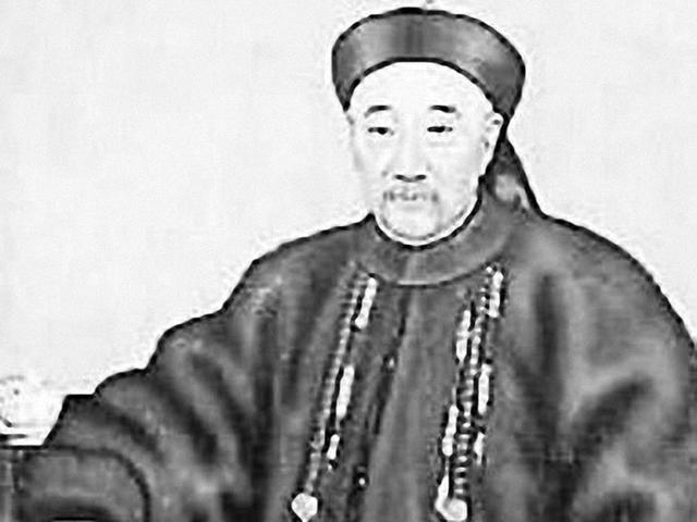 她命人将贾继英调集入京,御赐贾继英筹办大清第一个银行"户部银行.