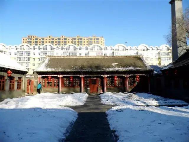 历史与现代和谐共存:随拍哈尔滨双城区老建筑!