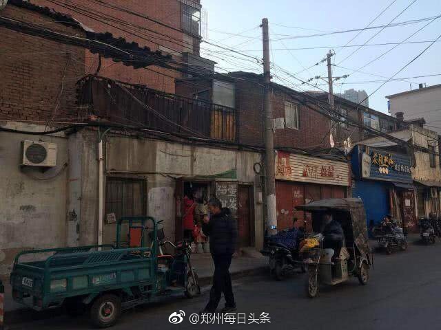 郑州这条老街80年代的,再不看很快就消失,这样的老街有感觉吗?
