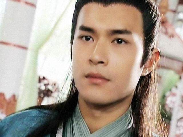 吴磊:吴磊在《神雕侠侣》剧中饰演过少年杨过,1999出生吴磊童星出道