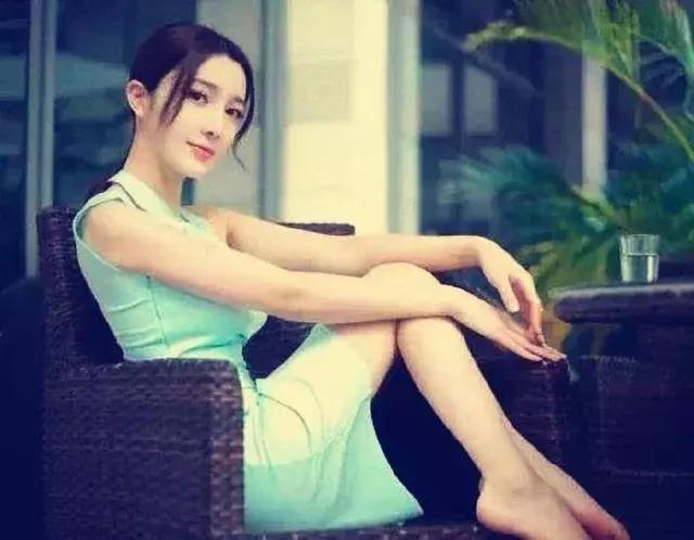 赤身裸死草丛中?时隔半月,赵本山美丽女徒弟任娇死因终大白!