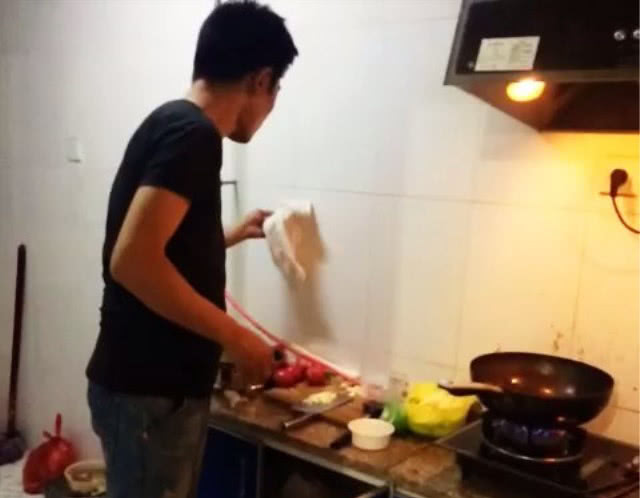 跟武术教练结婚之后,每天我都痛苦不堪,我该怎