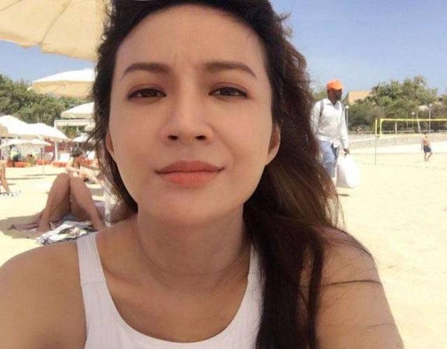 飞儿乐队各自单飞后过得怎样?主唱新恋情是一见钟情?