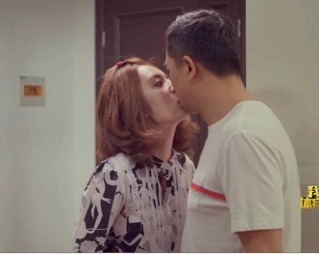 《我的体育老师》两天后收官，王晓晨谈拍完吻戏，还向张嘉译道歉