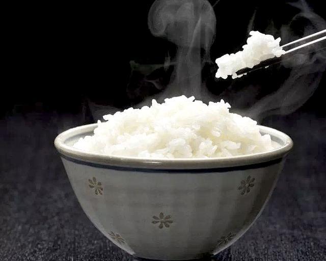 日本煮饭仙人为何能蒸出好吃的米饭,想蒸的晶莹剔透还
