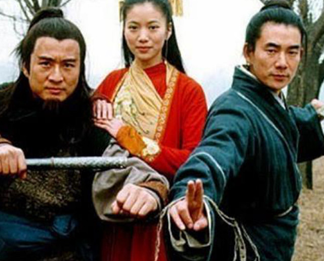 古装剧中最丑的男主:任贤齐版《笑傲江湖》,这身装扮有种中国道士的
