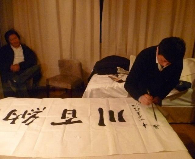 广西硬笔书协主席莫振宁,从唐楷入手,书技精湛,曾斩获