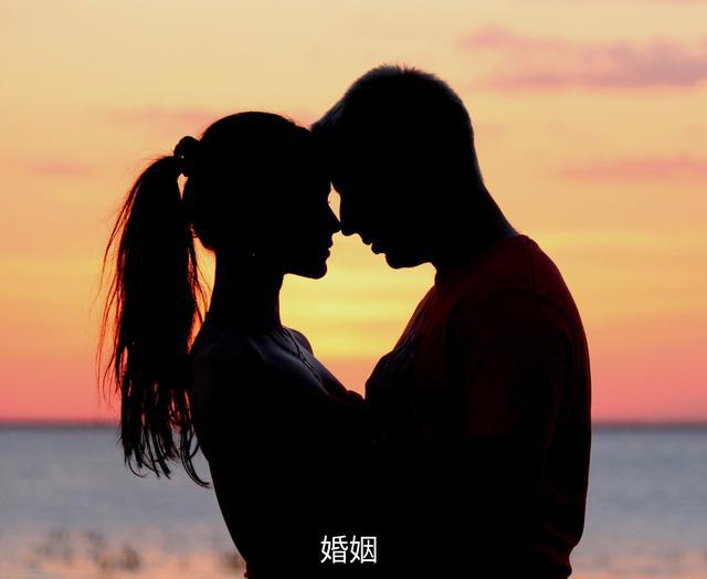 男友及他家认为出了婚房就不出彩礼,我拒绝结