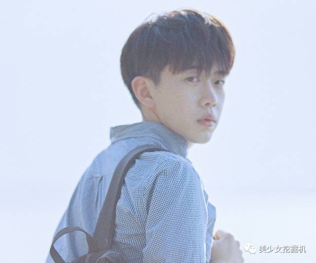 复古女神胡斑脸比照骗大两倍?网红界出现了不