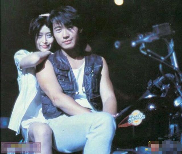 黎明年轻时这颜值我服，完胜无数小鲜肉太帅气，至今无人能超越!