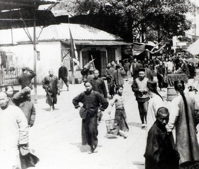 1910年的广州,人们生活看起来很悠闲舒服