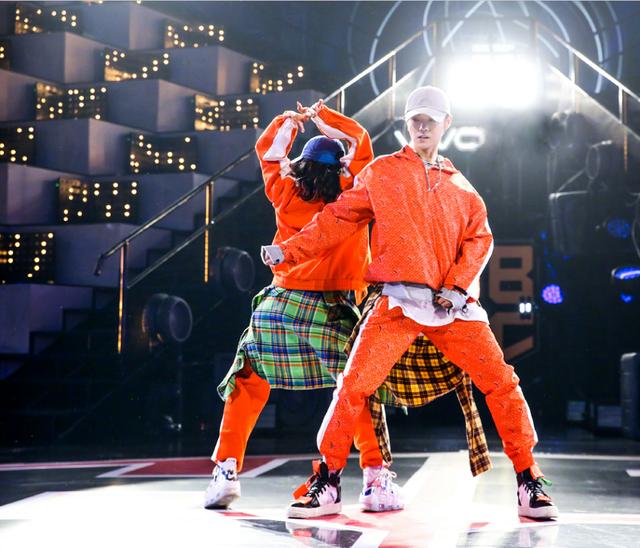 《这就是街舞》因王嘉尔杠上《热血街舞团》!抄袭并搬出鹿晗挑衅