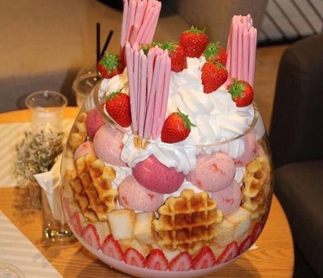 泰国巨型水果冰淇淋,简直是吃货的福音!