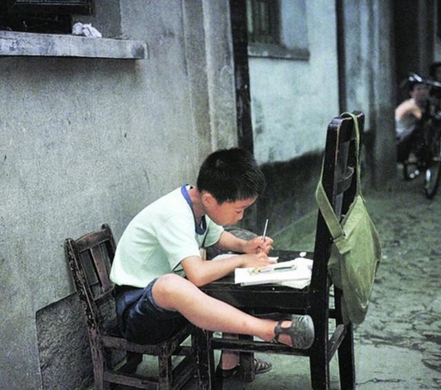 一颗孤独寂寞的心需要关注来抚慰,我需要关注,因为关注让你我更