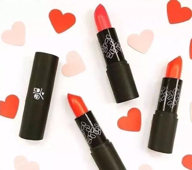 一辈子要吃掉1.8公斤口红的你,得看看这些