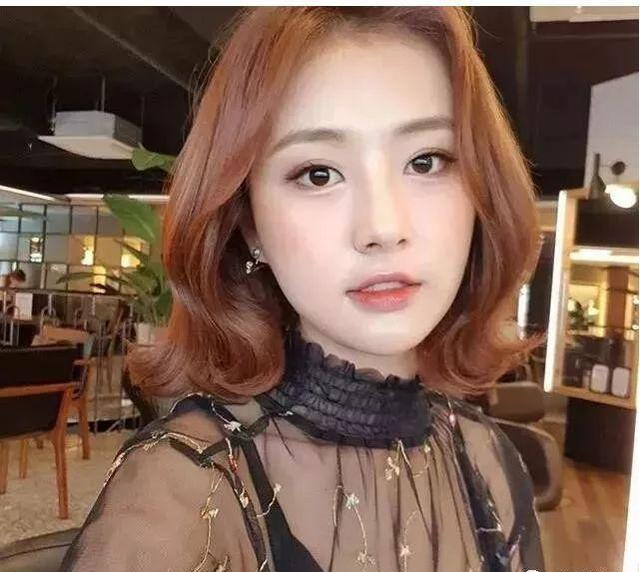 2018流行的减龄烫发发型20款