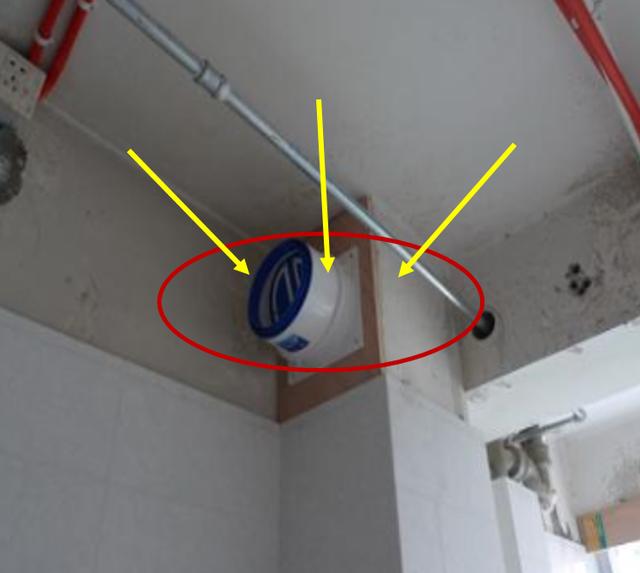 入住后才后悔油烟机管道没这么装,每天做饭满屋子油烟