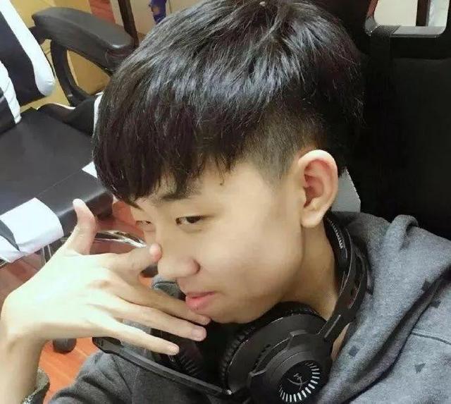 斗鱼绝地求生主播XDD被人质疑开挂? 曾经韦神