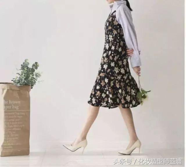 女生这样穿高跟鞋,不仅脚不疼,还能美翻天