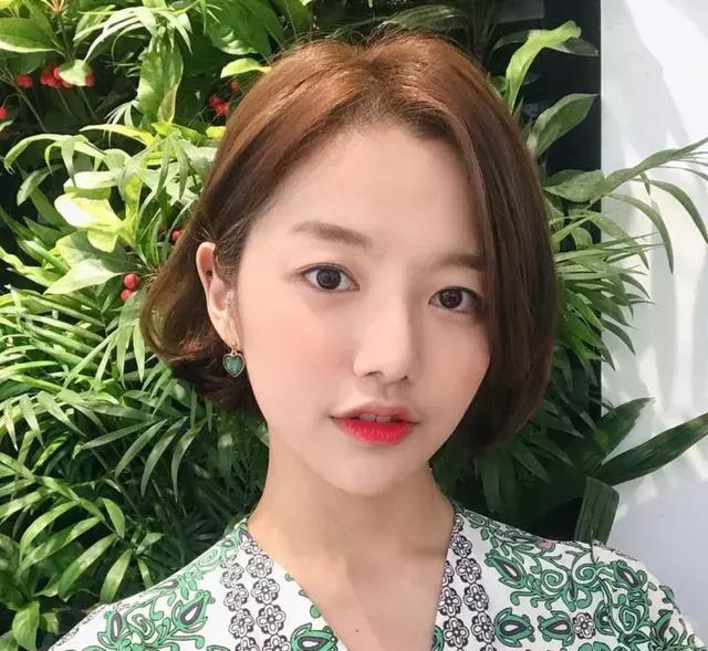 韩式微卷短发发型