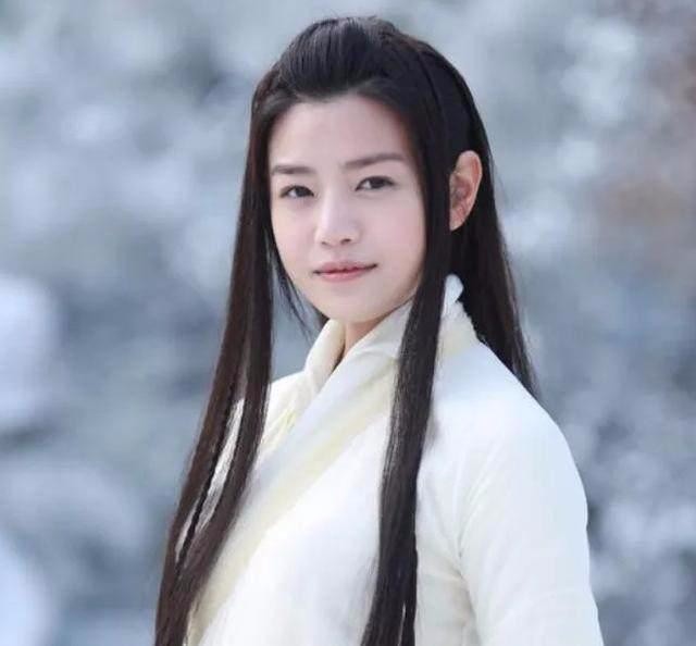 佟丽娅再演"小龙女"逆袭成功 比李若彤,刘亦菲美过百倍!最后