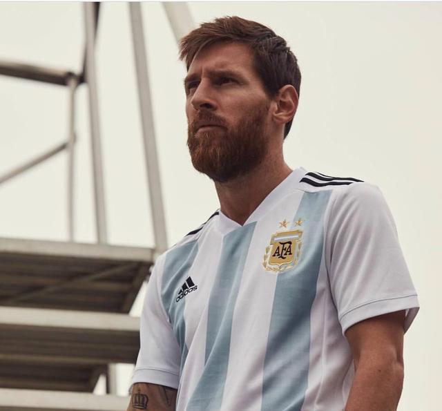 以身高作为标准,梅西若在中国球队都进不了