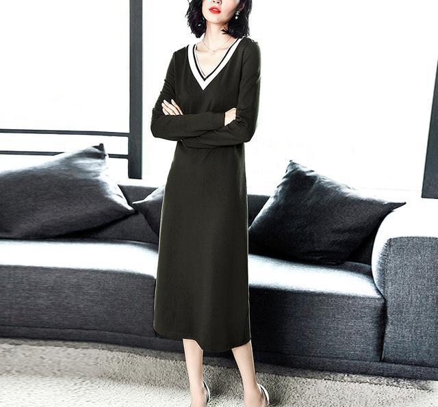 人到中年要会提升自己的气质,70后妈妈这样穿