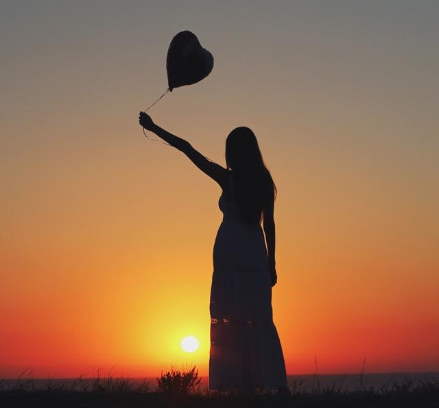 女人为什么喜欢被渣男虐,也不喜欢和老实巴交