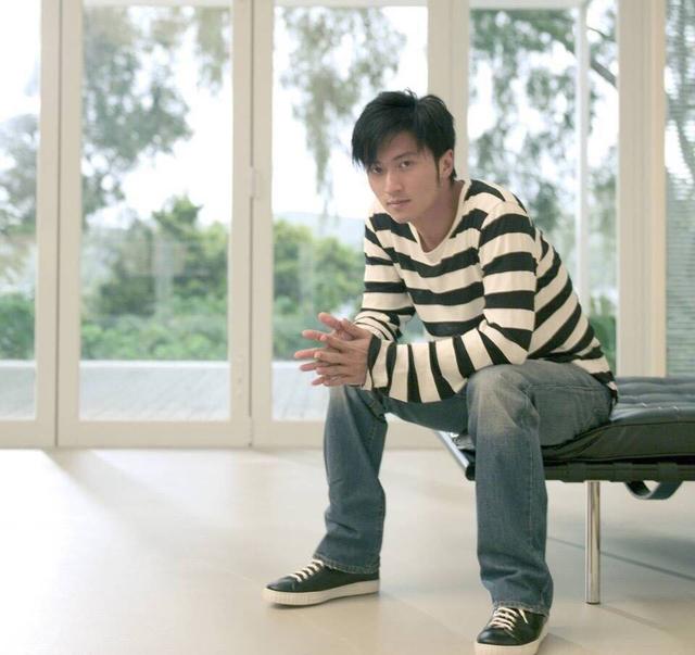 谢霆锋复出歌坛?18年1月4日新歌《异想天开》