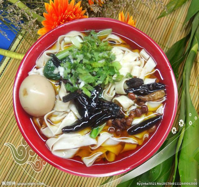 安徽阜阳有什么好吃的, 好玩的地方吗?!