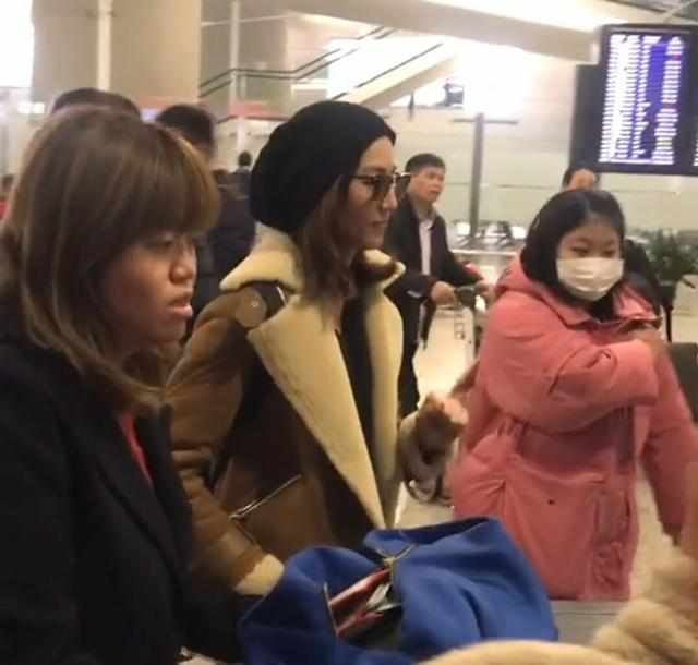 张钧宁真实人品曝光?助理的颜值说明了一切,真