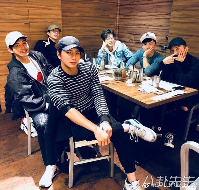 棒棒堂重聚引“回忆杀”, 如今有人做老板, 有人还在演偶像剧
