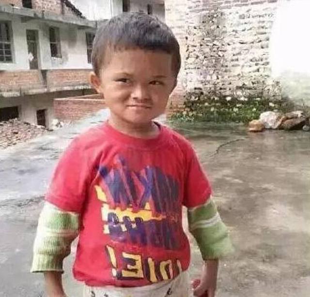 凭借一张“马云脸”走红的小孩,现在生活发生了翻天覆地的变化!