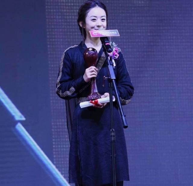 好演员不需要虚名:微博之夜胡歌去了《朗读者