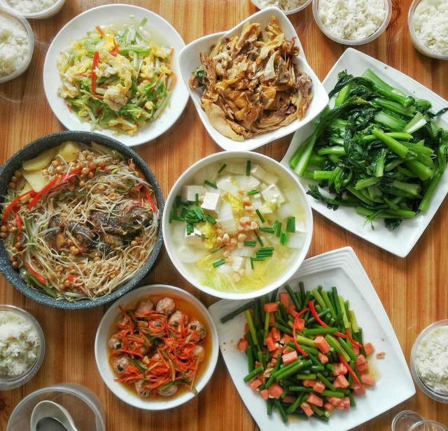 做一桌子菜招待,他们走后什么事情让她生气