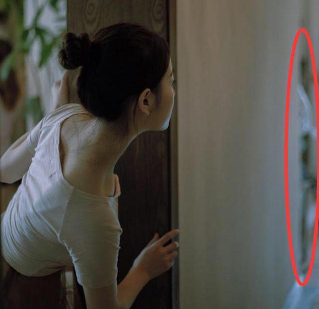 搞笑内涵图:这条街一到晚上人很多