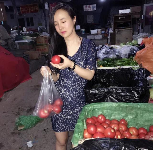 干露露终于恢复正常人生活，做回贤妻，最后一张表达的是什么意思