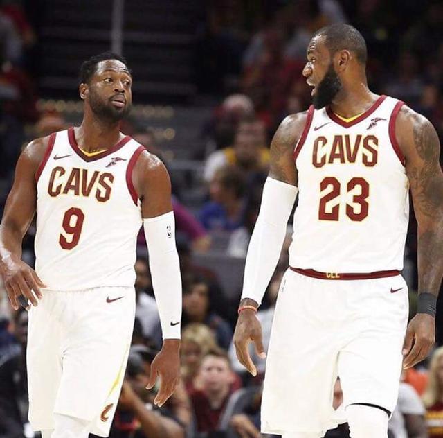 为什么詹姆斯和韦德年纪相差不大,如今却相差