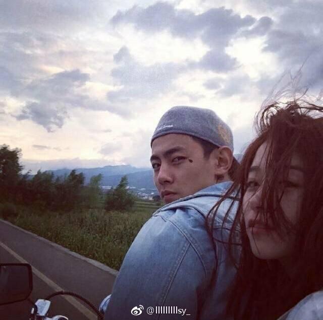 阚清子纪凌尘情变?阚清子发微博:不想在机场等