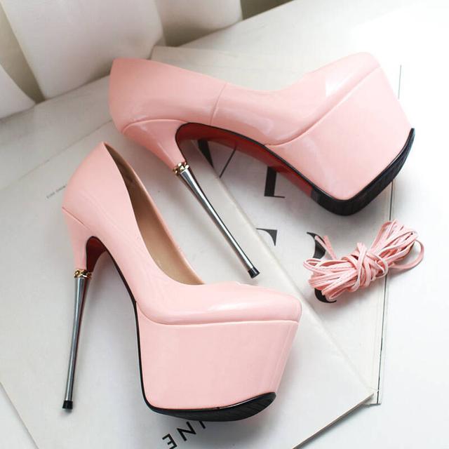 12星座适合的专属高跟鞋,双鱼最高贵,你的怎么