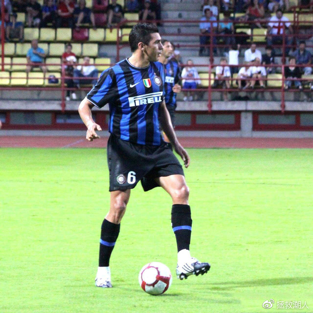 前拜仁、国米、巴西国家队功勋后卫,39岁再度