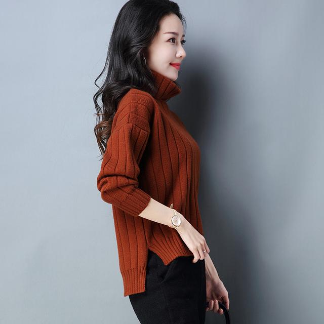 总觉得高领毛衣扎脖子?那是你没选对,这些堆堆