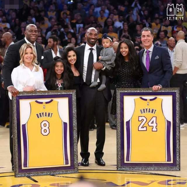 nba十大事件:科比双球衣退役麦蒂进名人堂,最受关注的还是他