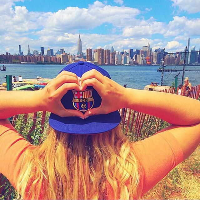 在巴萨女球迷眼里, 皇马球迷只是小浣熊